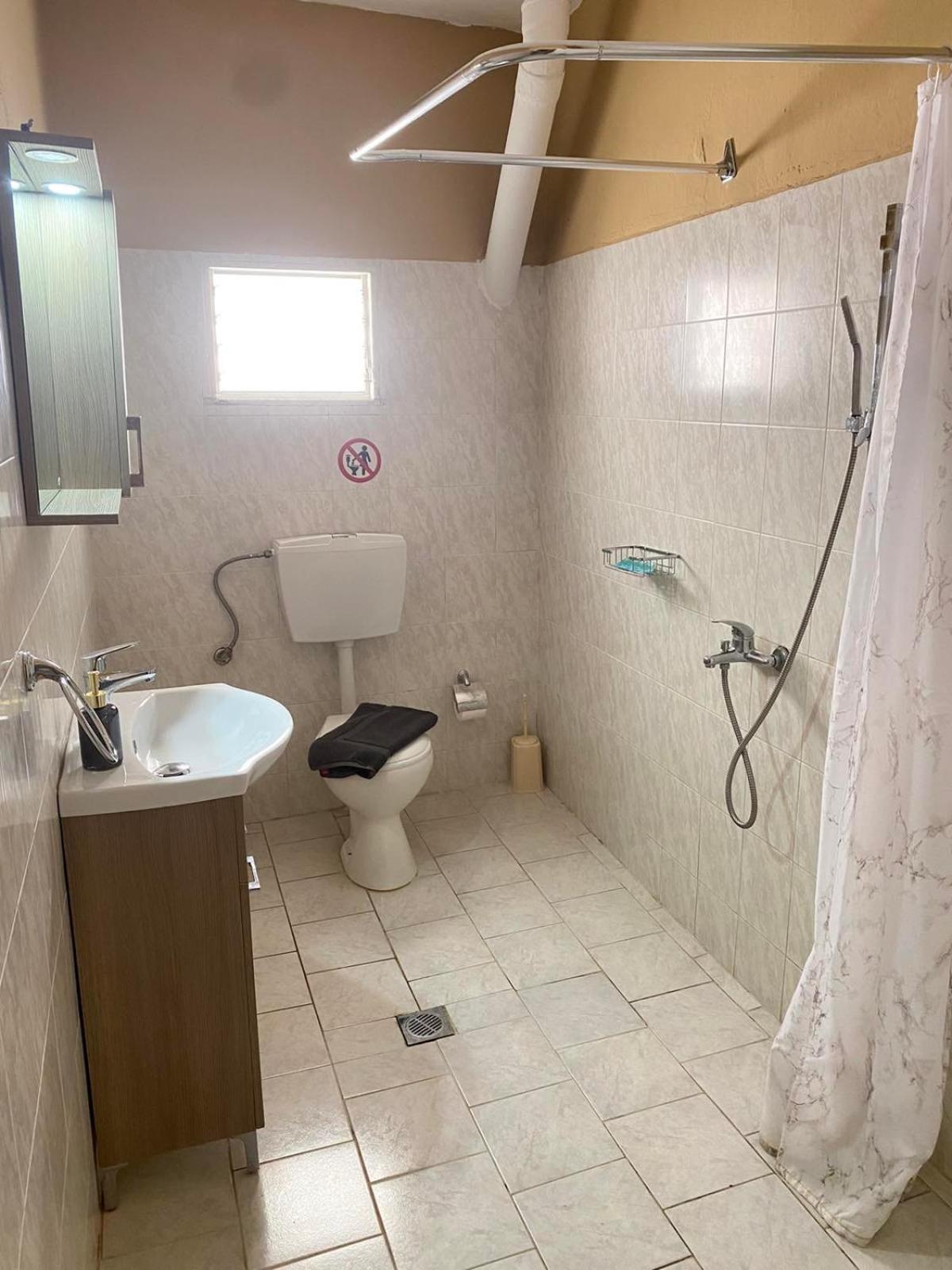 Eudokia Rooms Sarti Buitenkant foto
