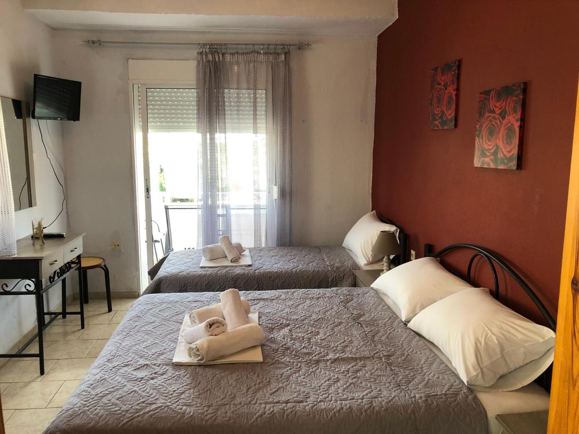 Eudokia Rooms Sarti Buitenkant foto